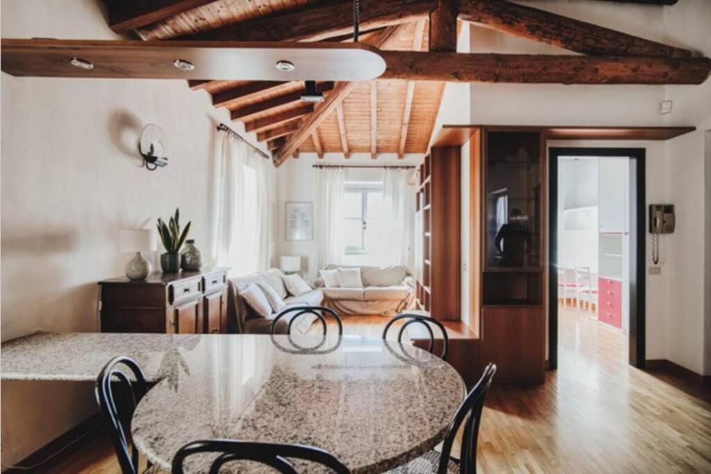 Apartment La Corte Di Costantino-downtown Como