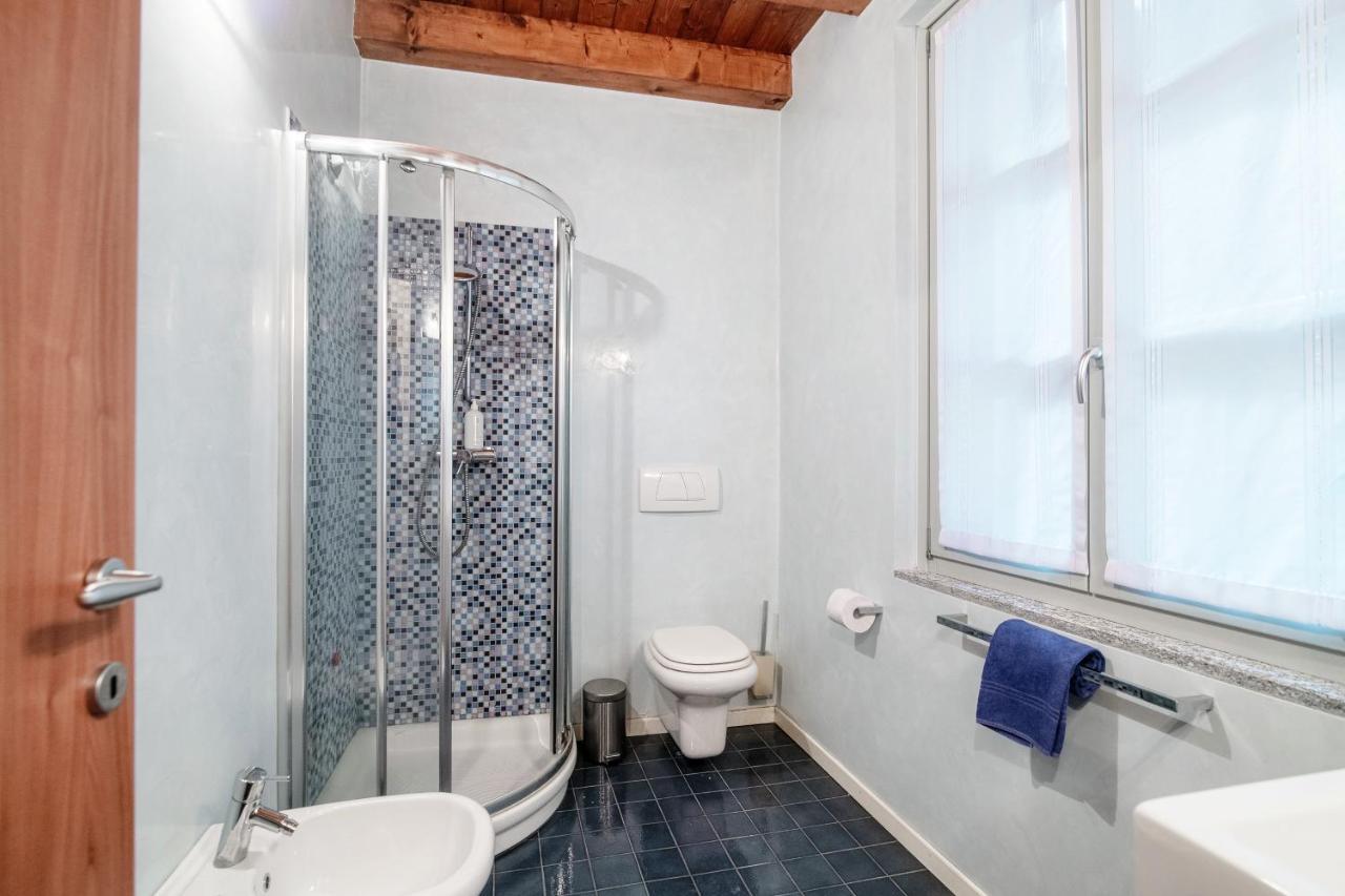 Apartment Del Pero - By Myhomeincomo Como