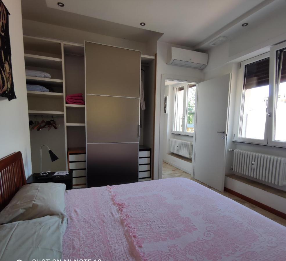 Rosa Blu Bed & Breakfast *