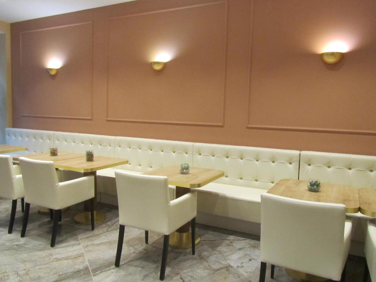 Hotel Borgovico 3*