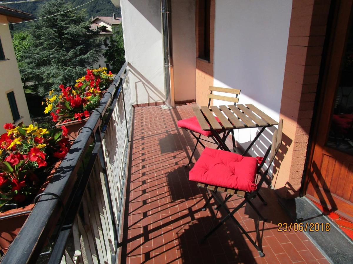 Apartment Rainbow House Esino Lario