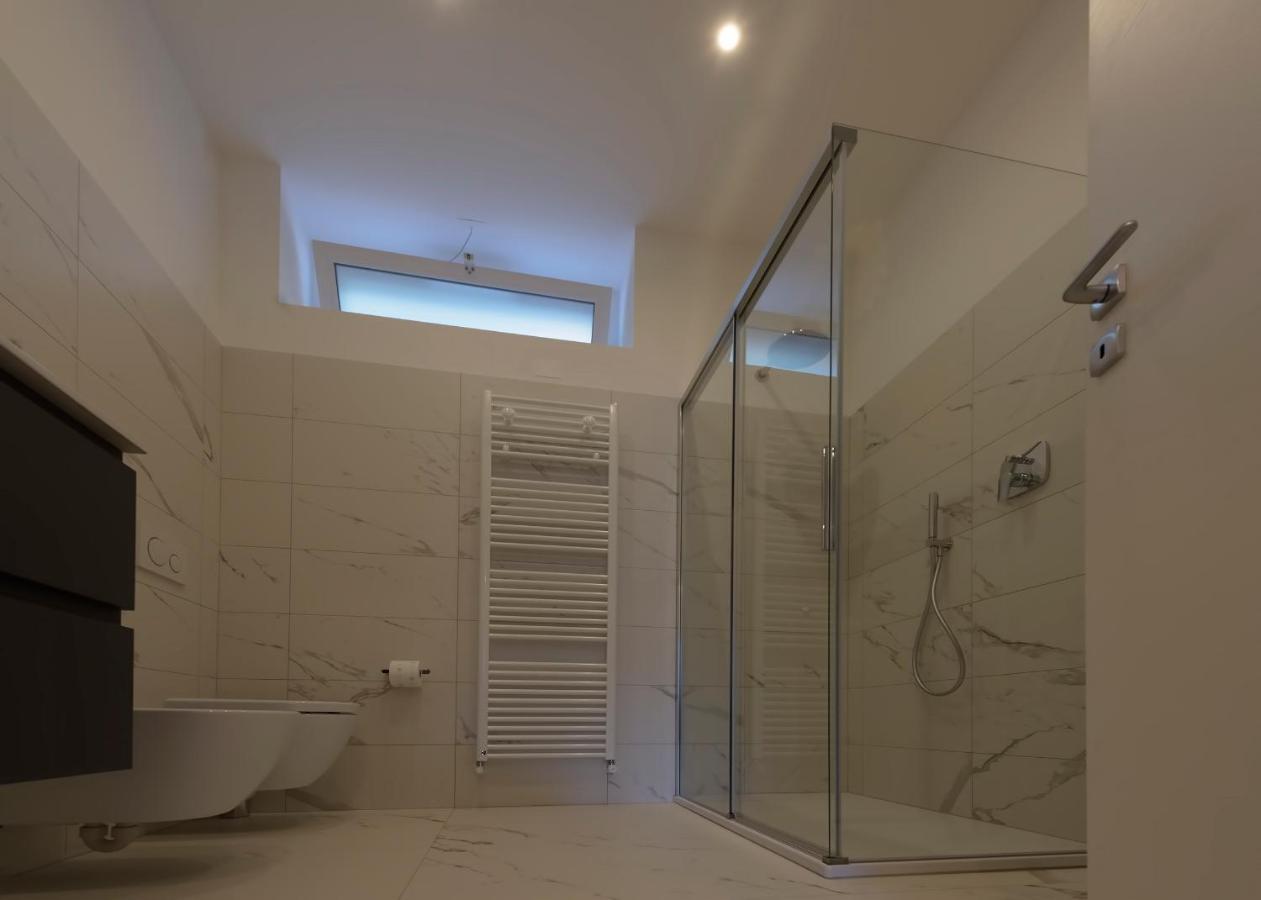 Molinari Apartment Lezzeno