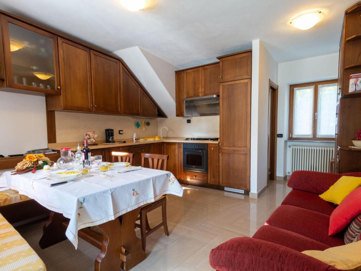 Rosa - Vna205 By Interhome *