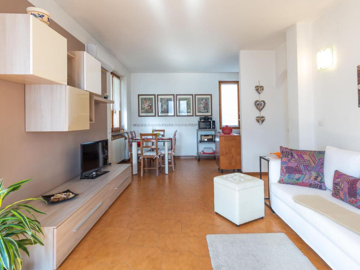 Stefania - Vna370 By Interhome Varenna