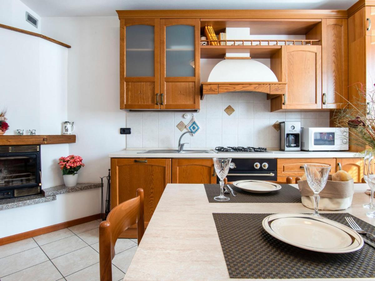 Martino - Dma322 By Interhome * Vercana