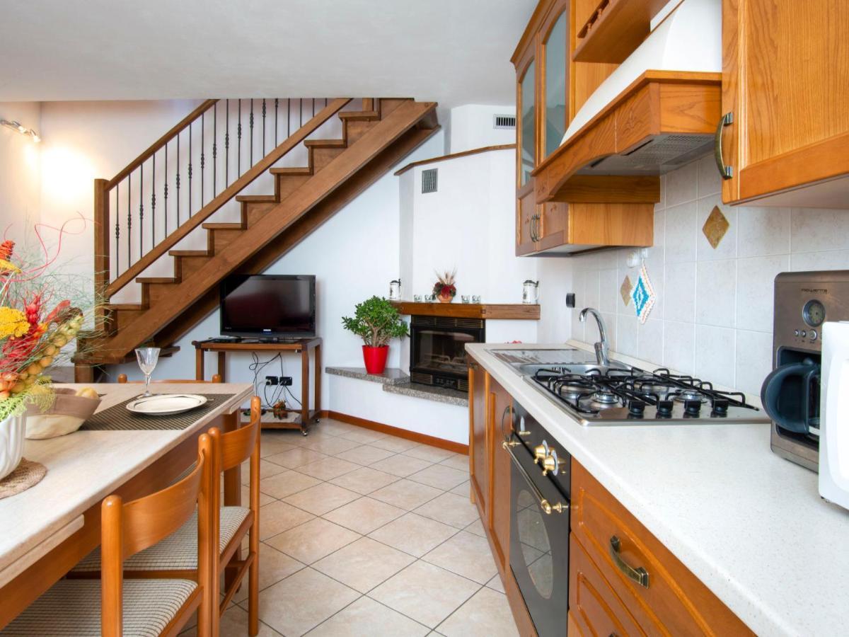 Martino - Dma322 By Interhome Vercana
