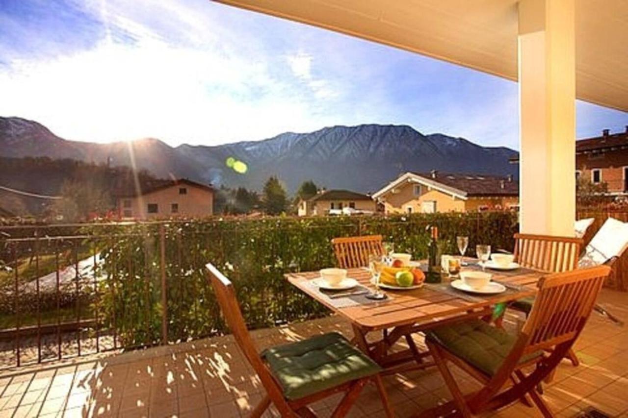 Village Apartment-pool, Parking, Garden-by Italian *