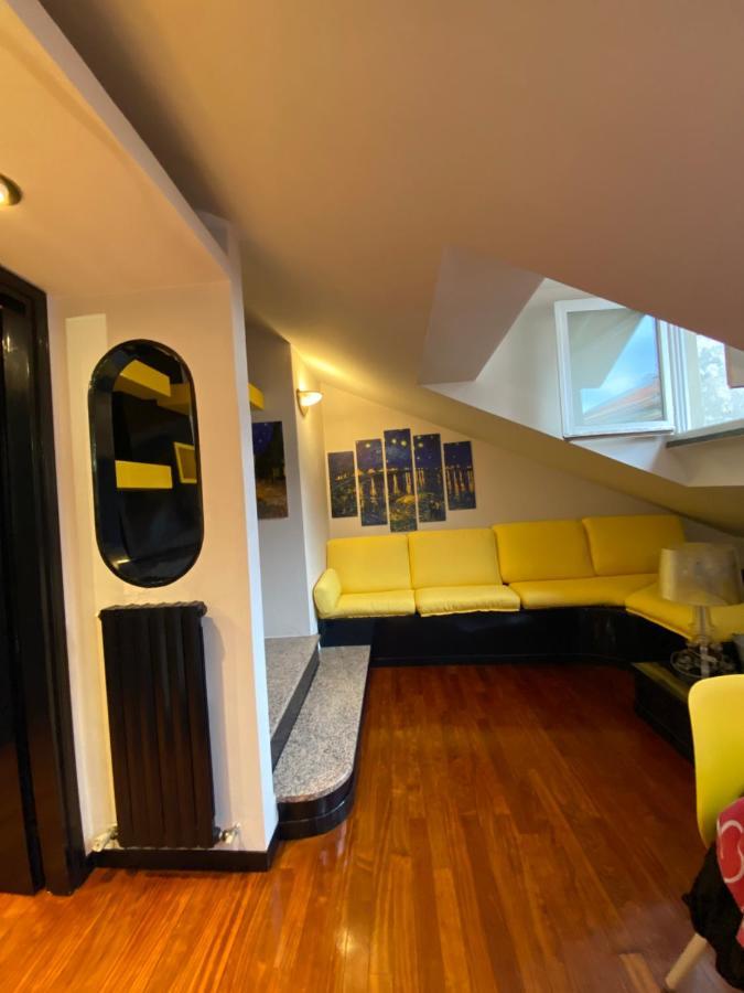 Centro Apartment Lecco