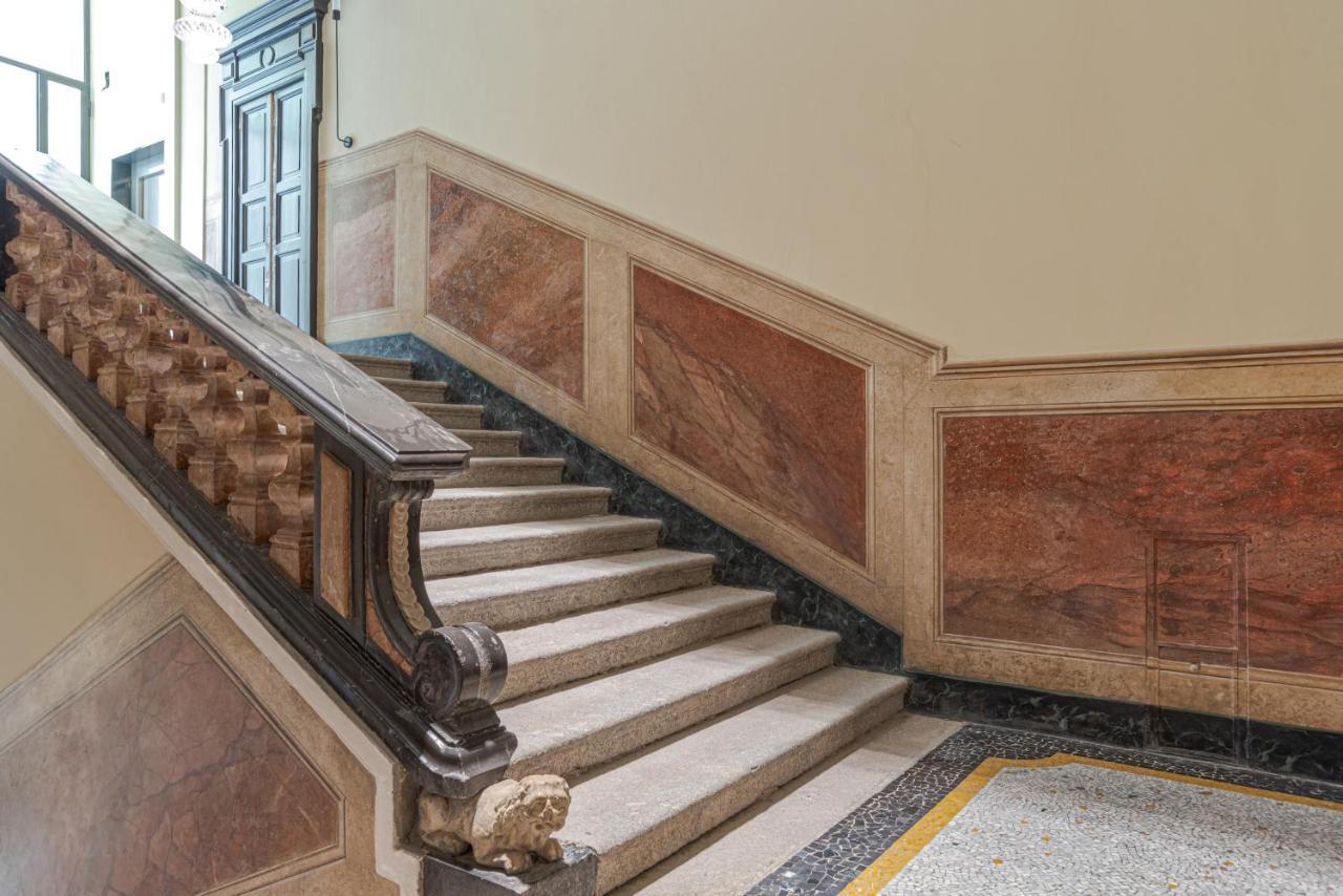 Appartamento Del Duomo - By Myhomeincomo Côme
