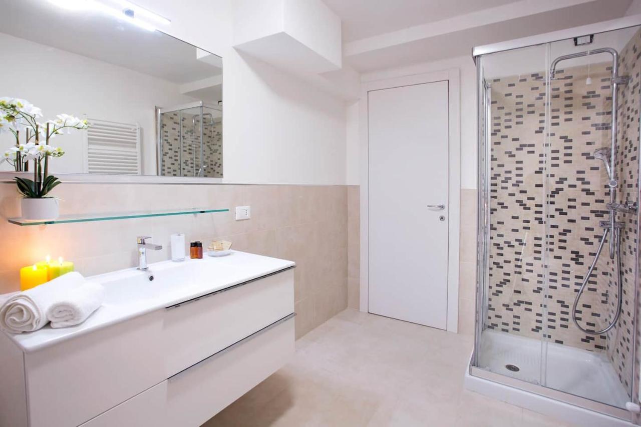 Apartment Sala Comacina No 2 With Pool And By Italian Isola Comacina