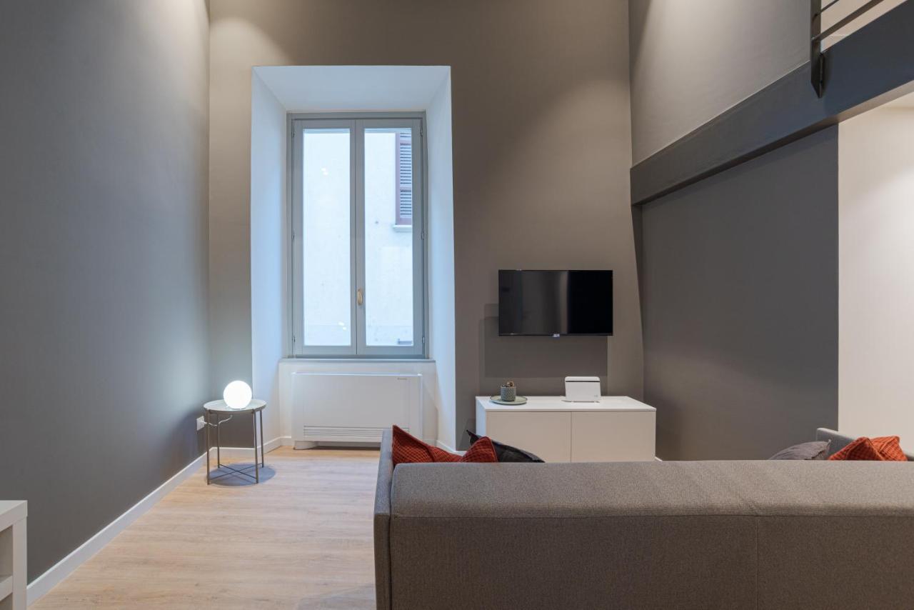 Grimoldi - By Myhomeincomo Apartment *
