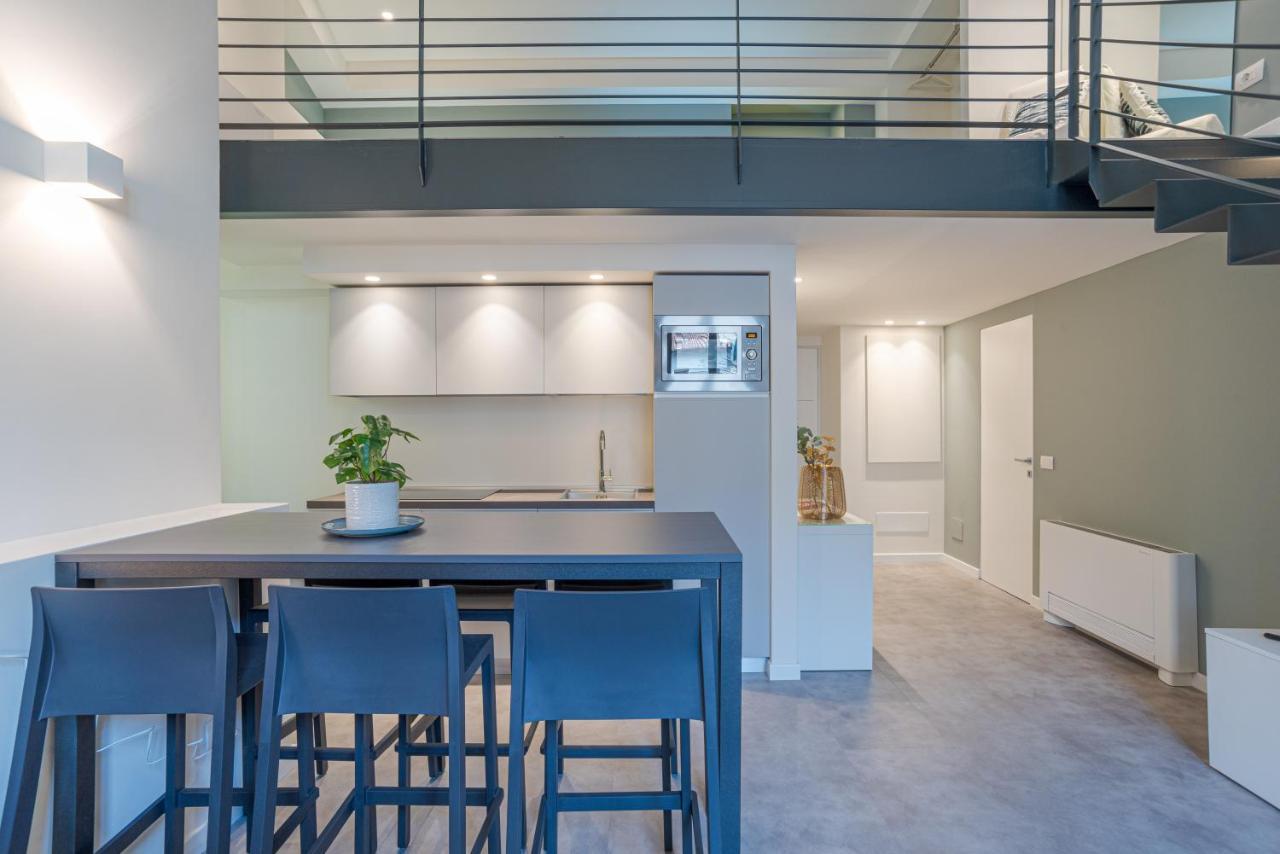 Apartment Funicolare - By Myhomeincomo *