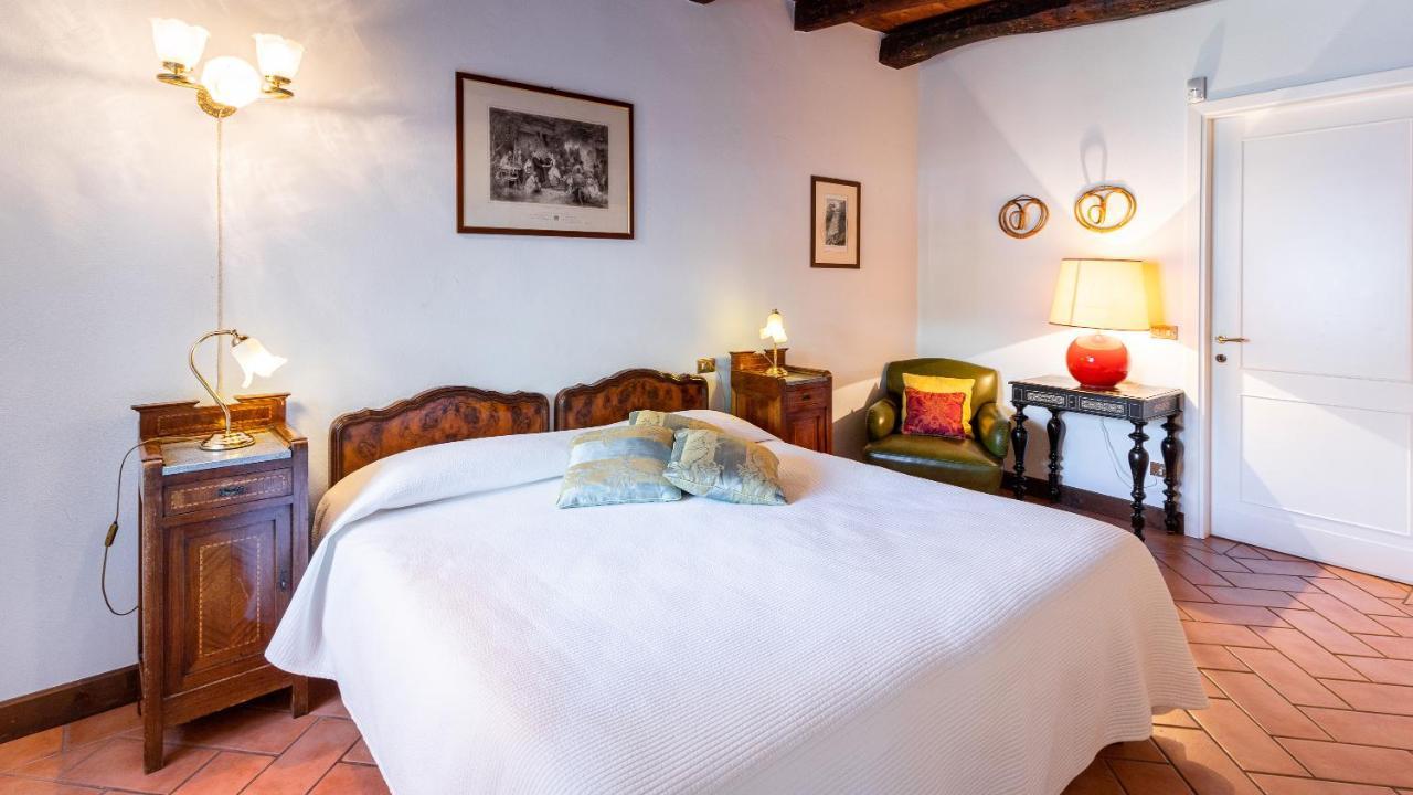 Villa Rivetta 6&2, Emma