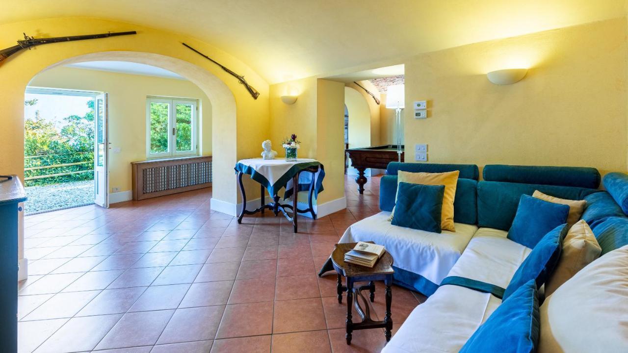 Villa La Dolce 8, Emma *