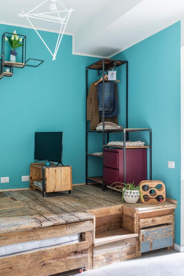 Cute In Old Town By Solutions Apartment Como