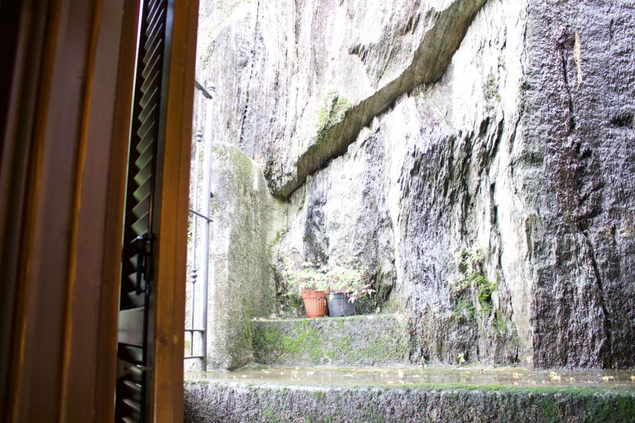 Aparthotel La Casa Sul Sasso In Town Serviced Dervio