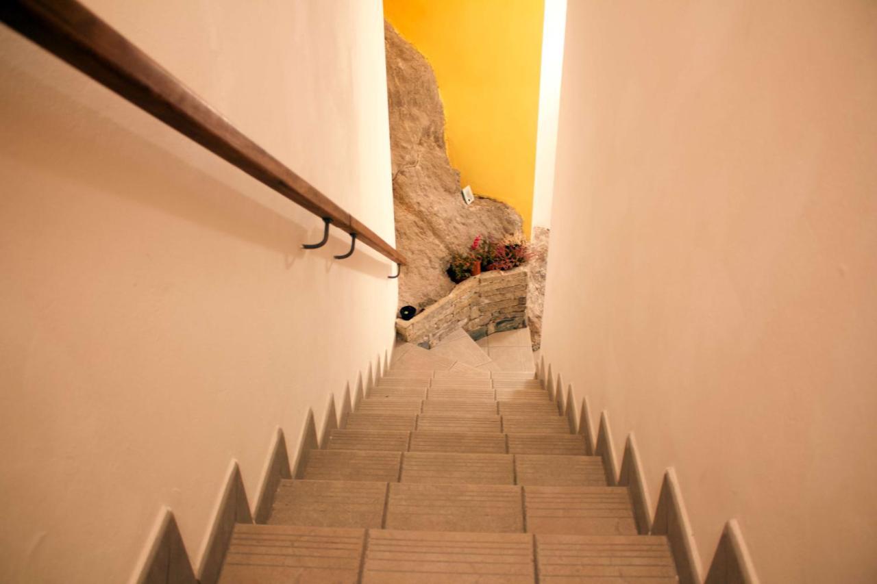 La Casa Sul Sasso In Town Serviced *