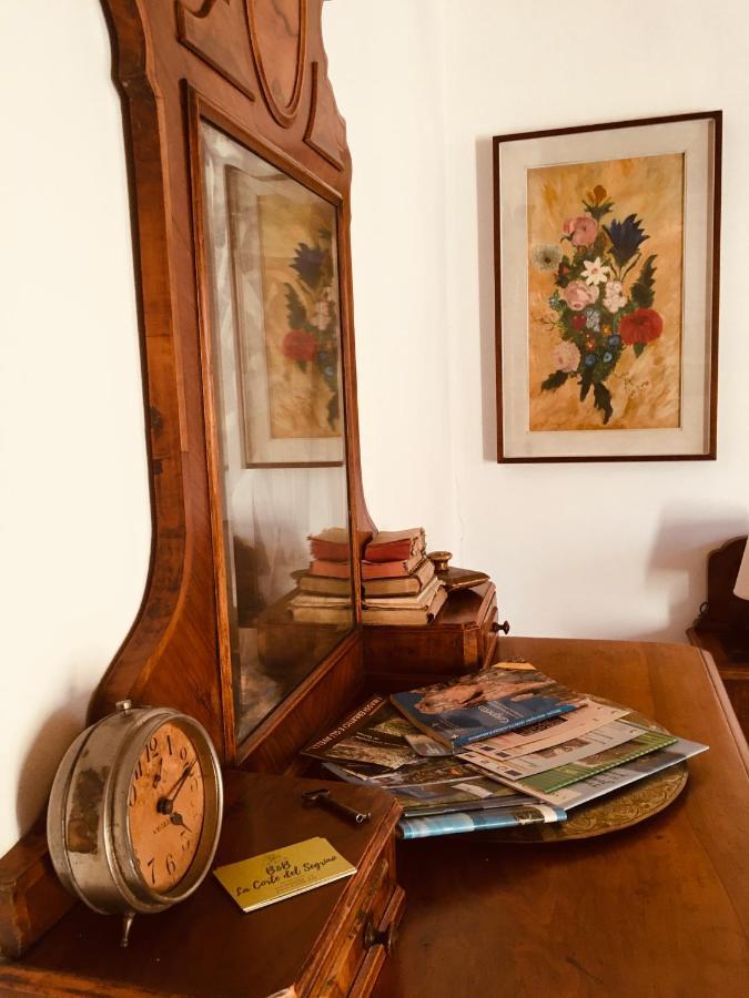 La Corte Del Segrino Bed & Breakfast