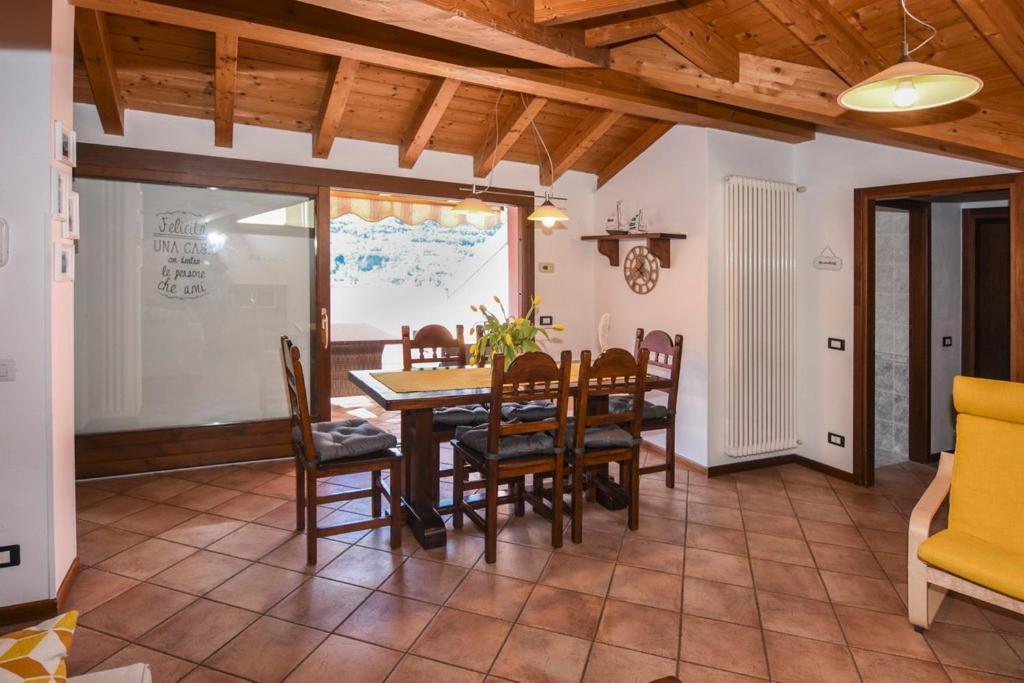 Apartment L'una Di With Parking Torno