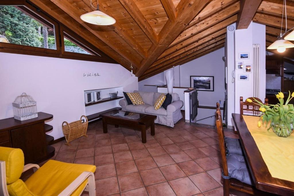 Apartment L'una Di With Parking Torno