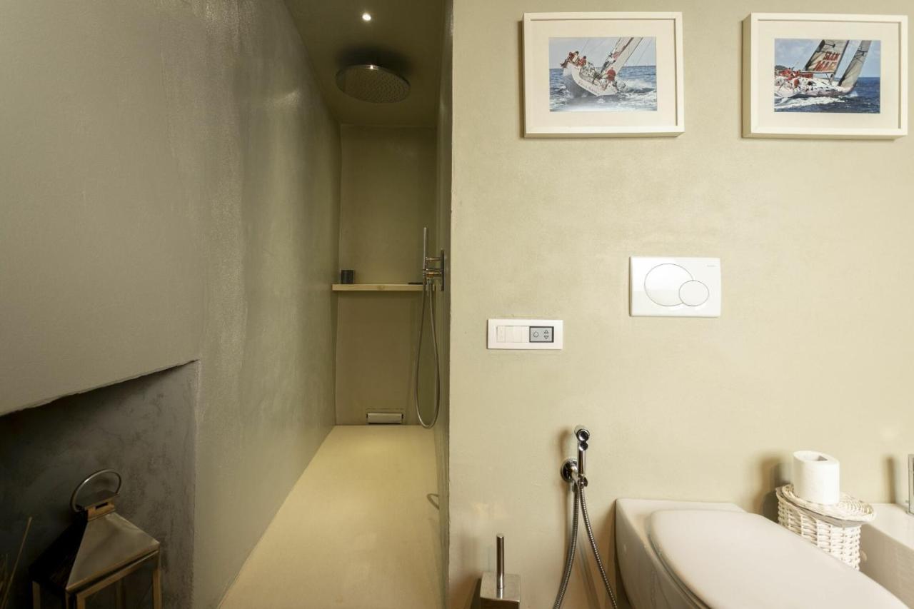 Ca Sbrisiga In By Halldis Apartment Moltrasio