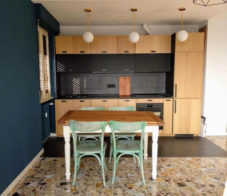 Casa Blu: Refurbished, Amazing View -