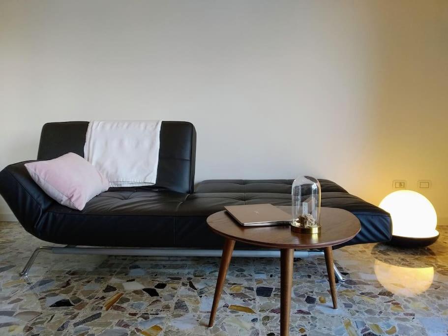 Casa Blu: Refurbished, Amazing View - Appartamento Perledo