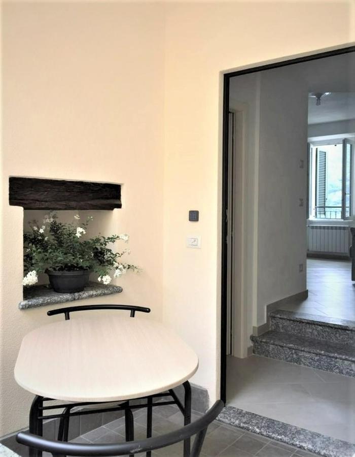 Domus Graziana - Front Apartment