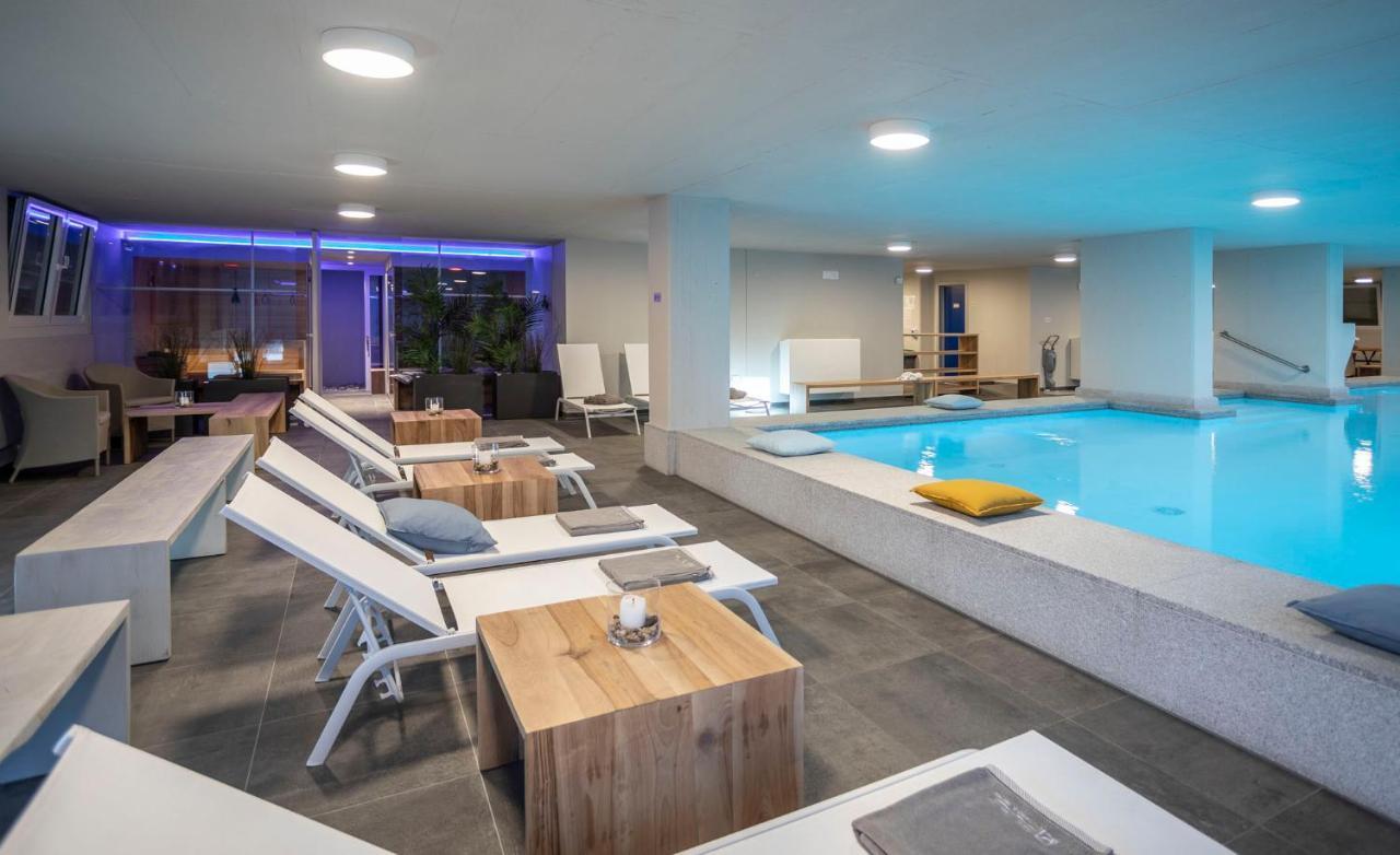 Valarin Roma, Luxury & Wellness, *