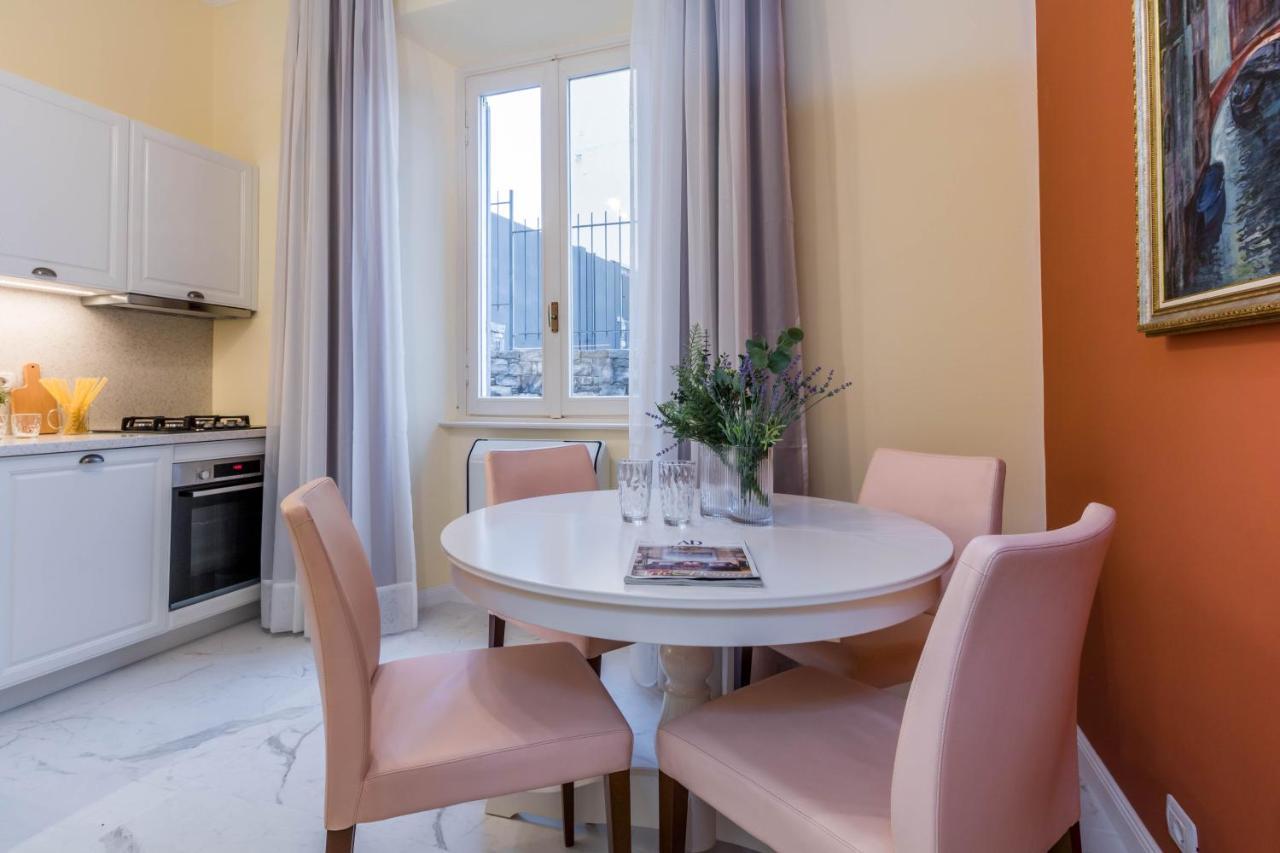 Joivy Exclusive In Close To * Cernobbio