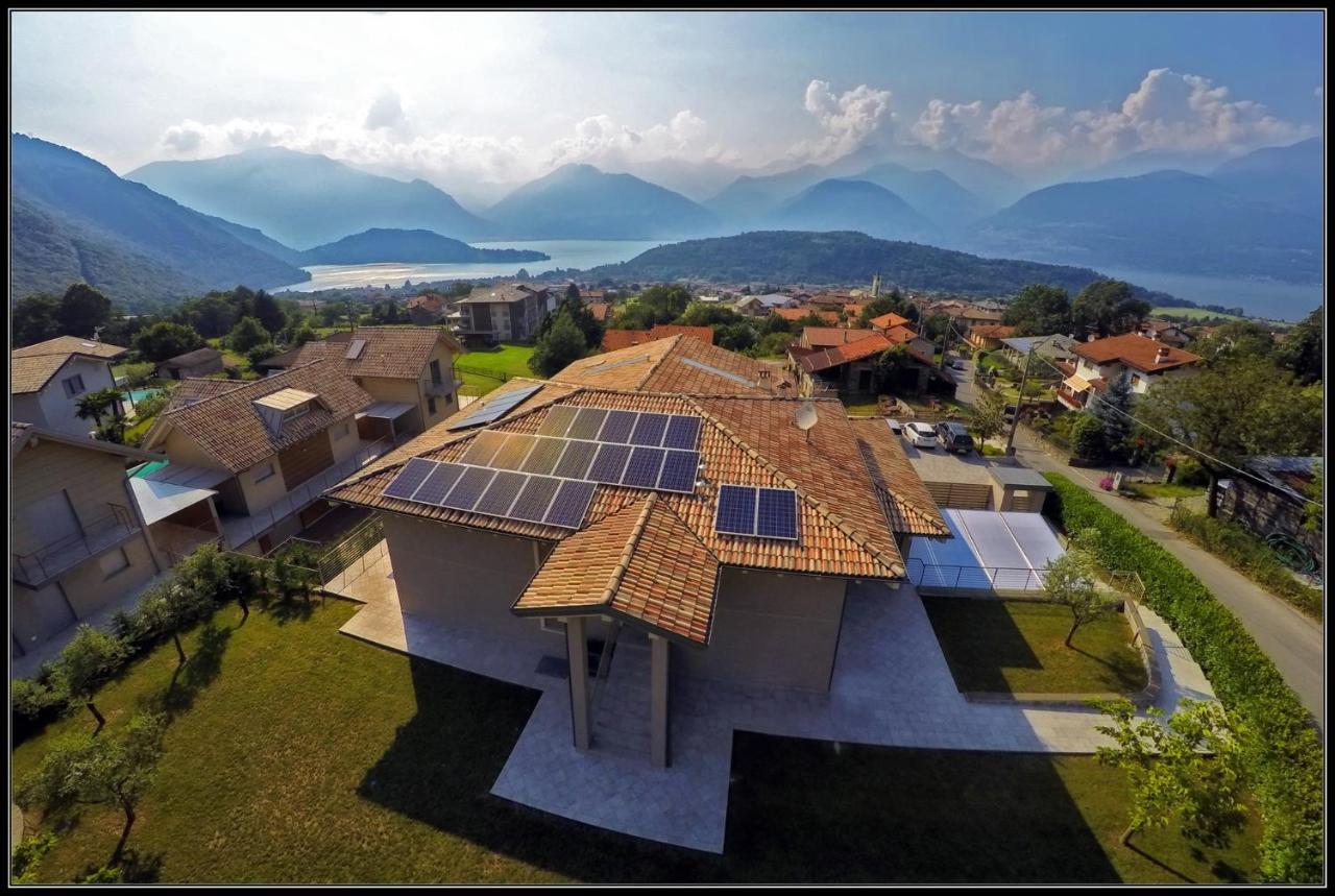 Villa Tadi Laro, Colico, Di