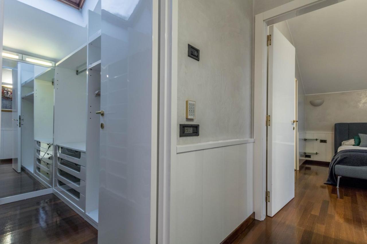 Joivy Exclusive In Close To * Cernobbio