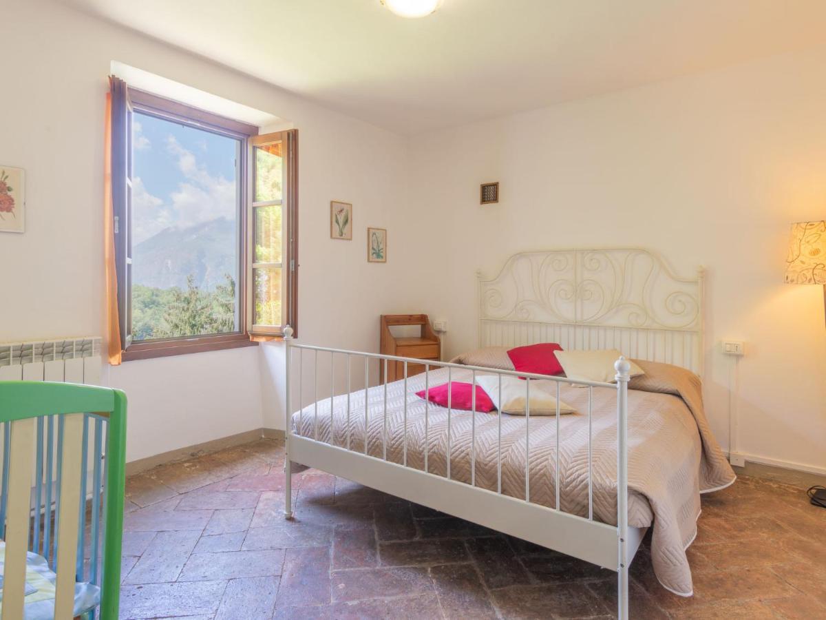 Meri - Vna225 By Interhome * Perledo