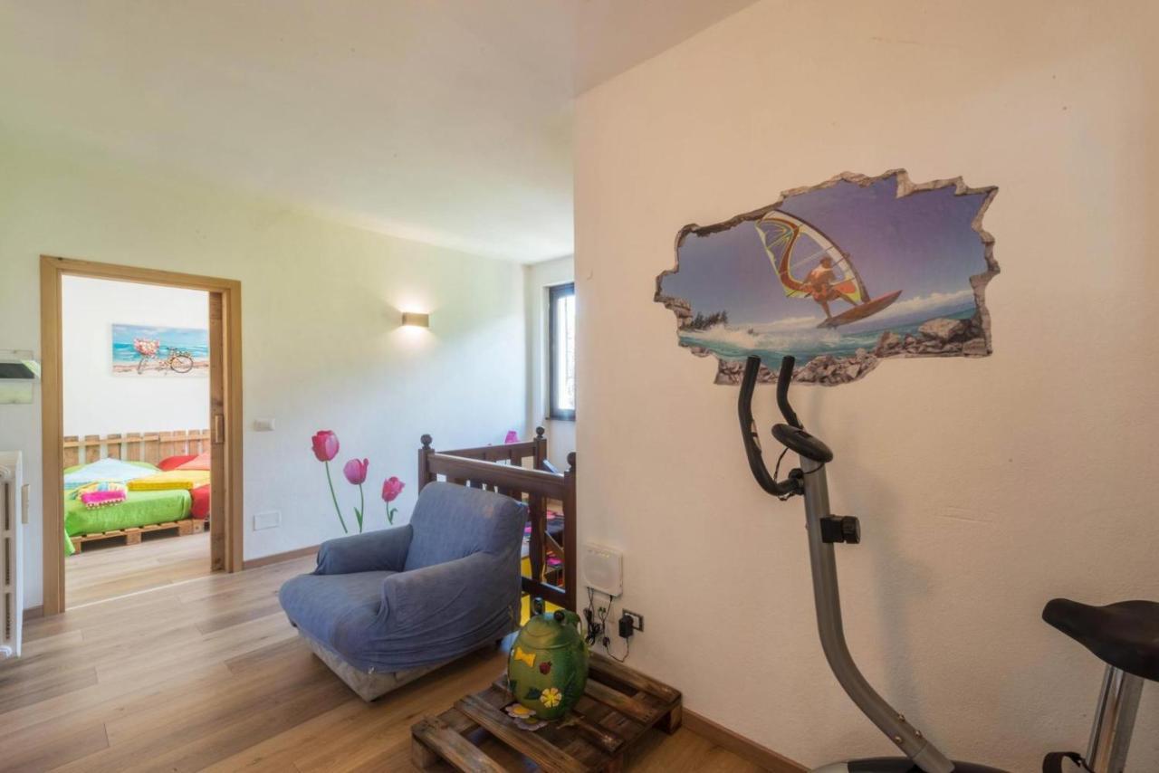 Casa vacanze Foreground - Pet Friendly Stay- Garden-parking-lake View- Bike Friendly House Colico