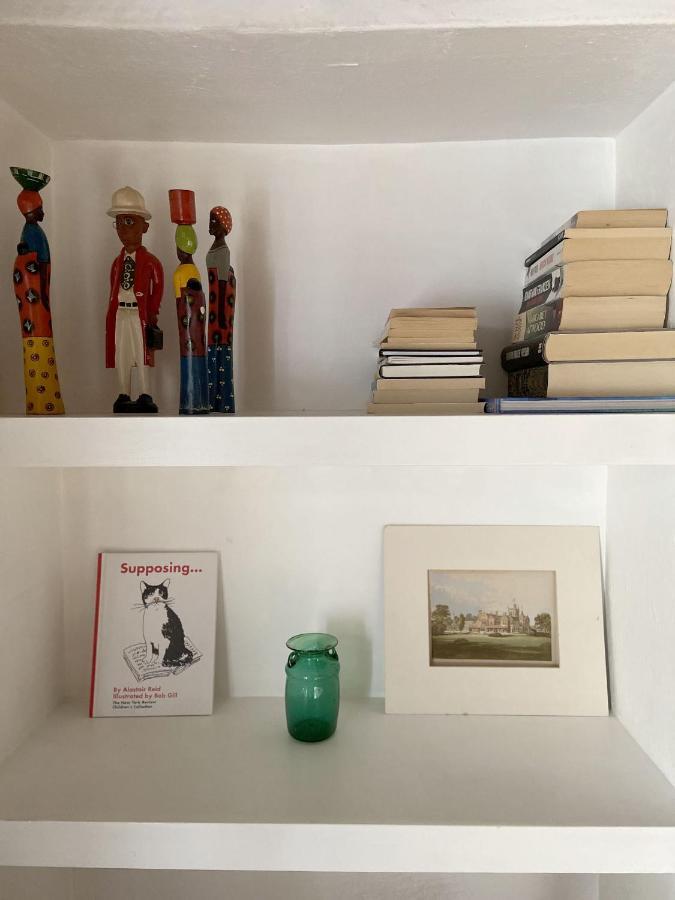 Fascinating Hideaway In A Physicist's Apartment Como