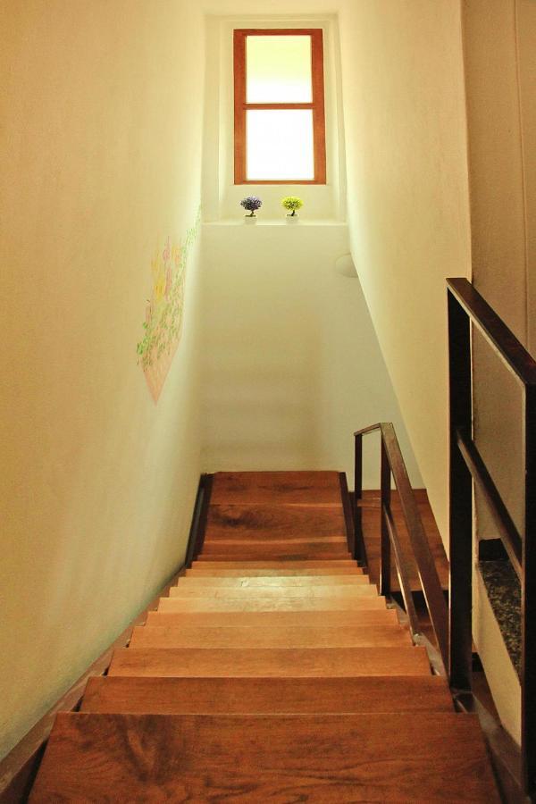 Directly On The Lake Paganini Flats In Apartment