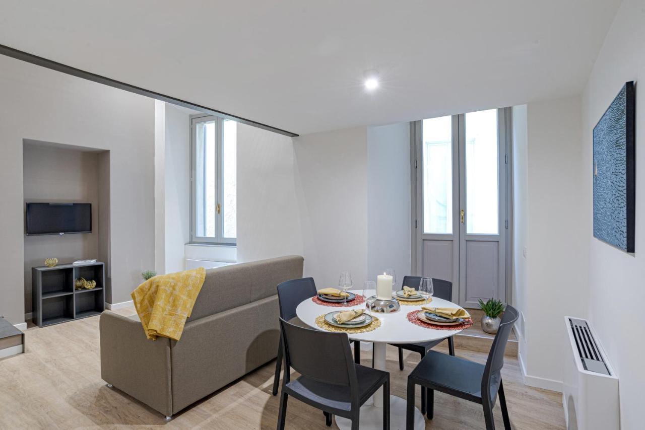 Apartment Roma - By Myhomeincomo Como