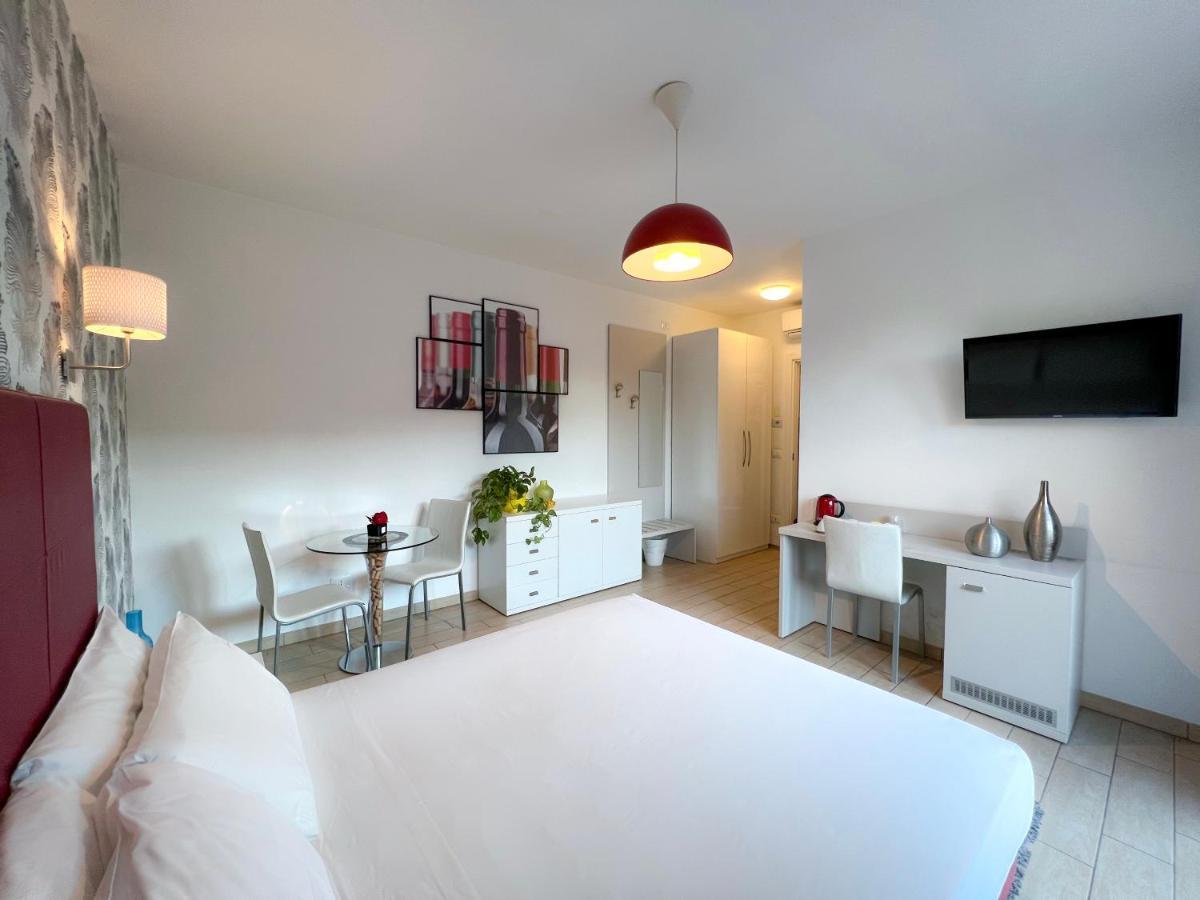 Hotel Rossovino 3*