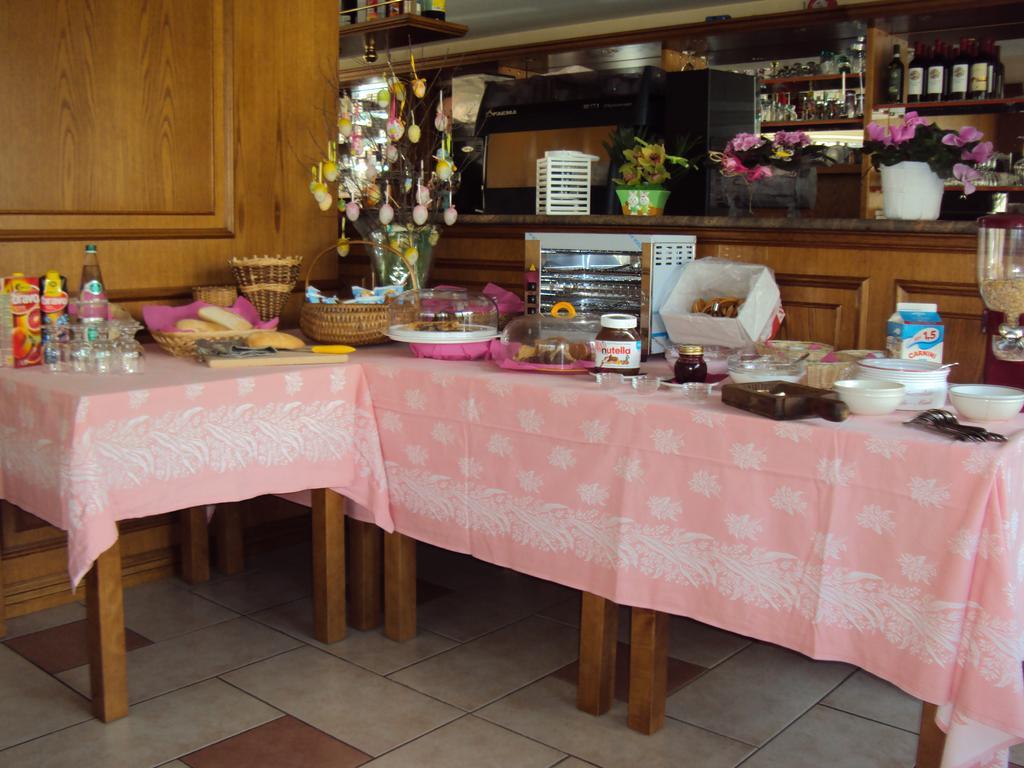 Cavaria Hotel 2*