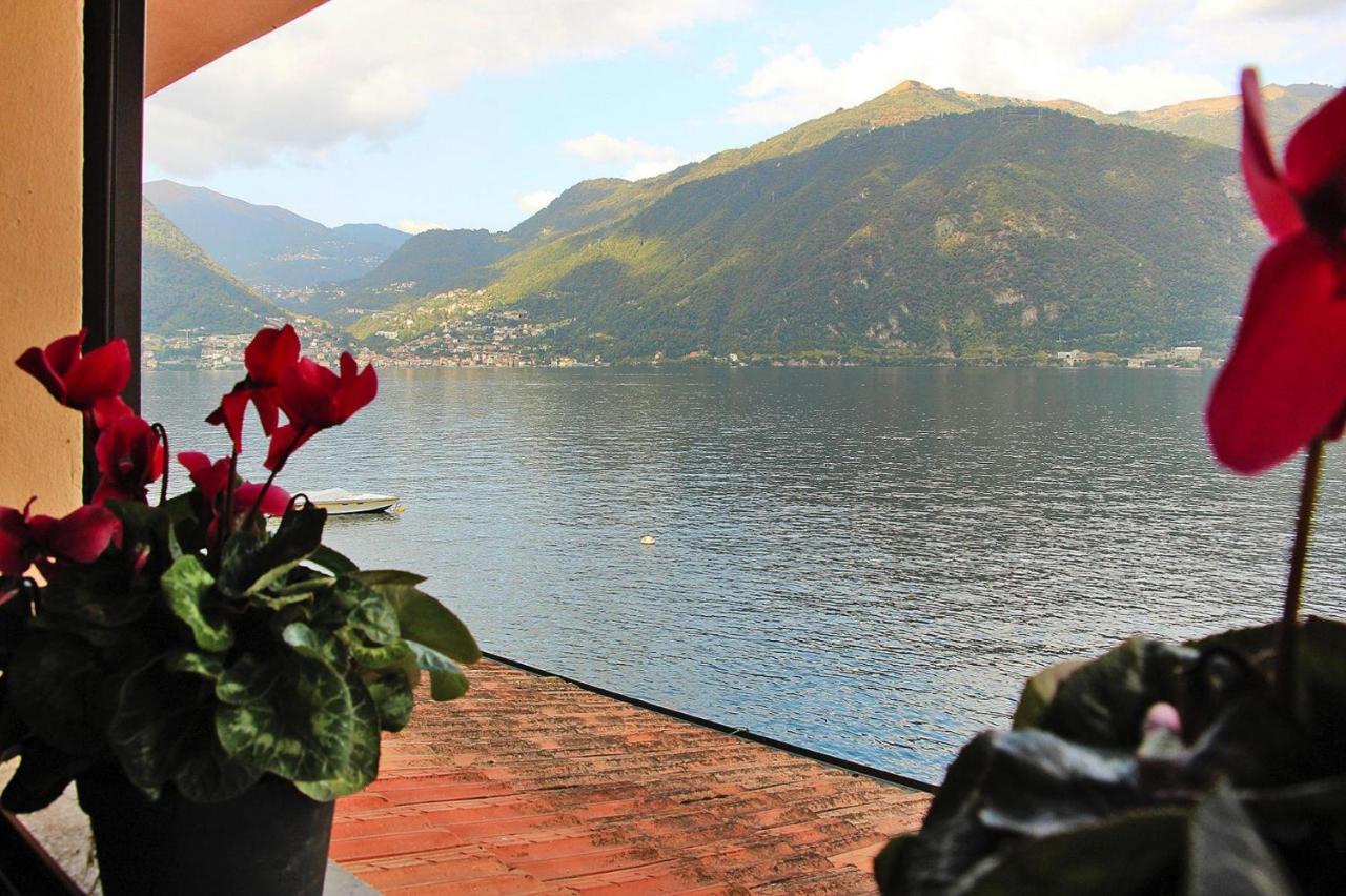 Directly On The Lake Paganini Flats In *