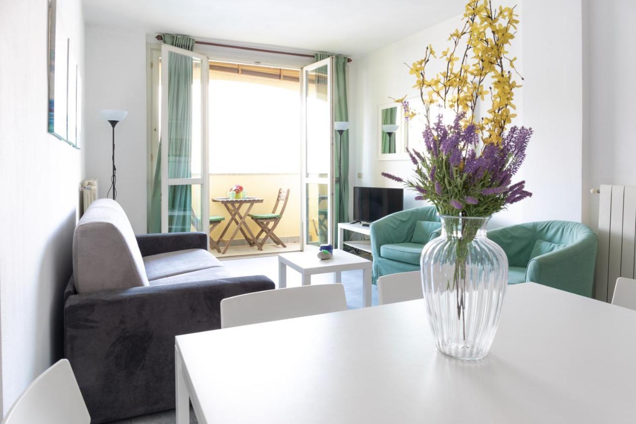 The Sunset 2 By Design Apartment *
