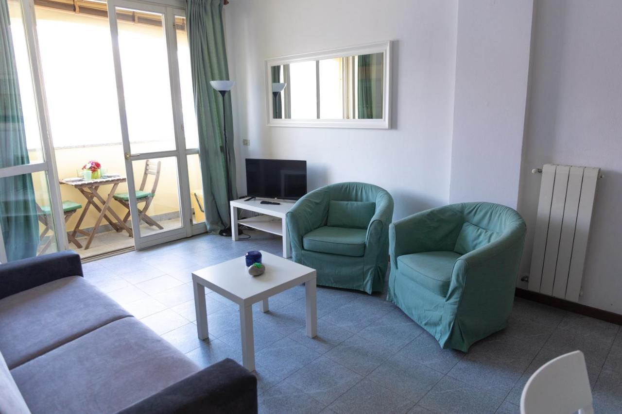 The Sunset 2 By Design Apartment *