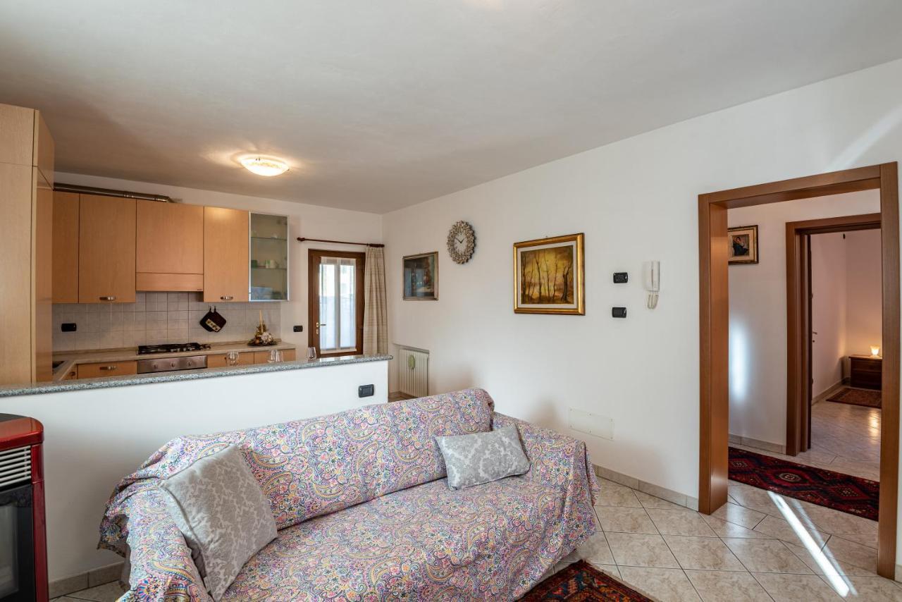 With Garden A Few Steps From The - Larihome A06 Dongo