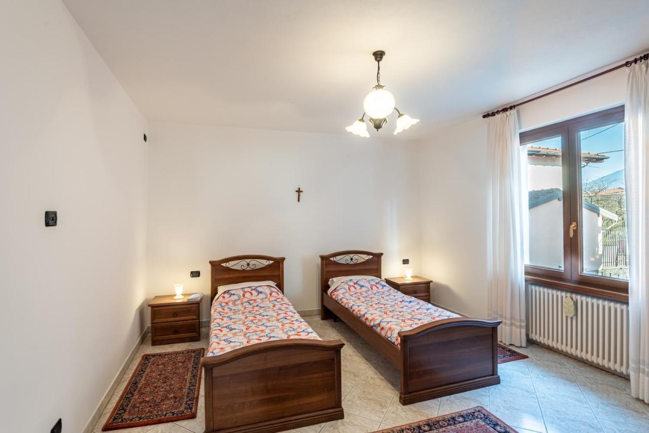 With Garden A Few Steps From The - Larihome A06 Apartment Dongo