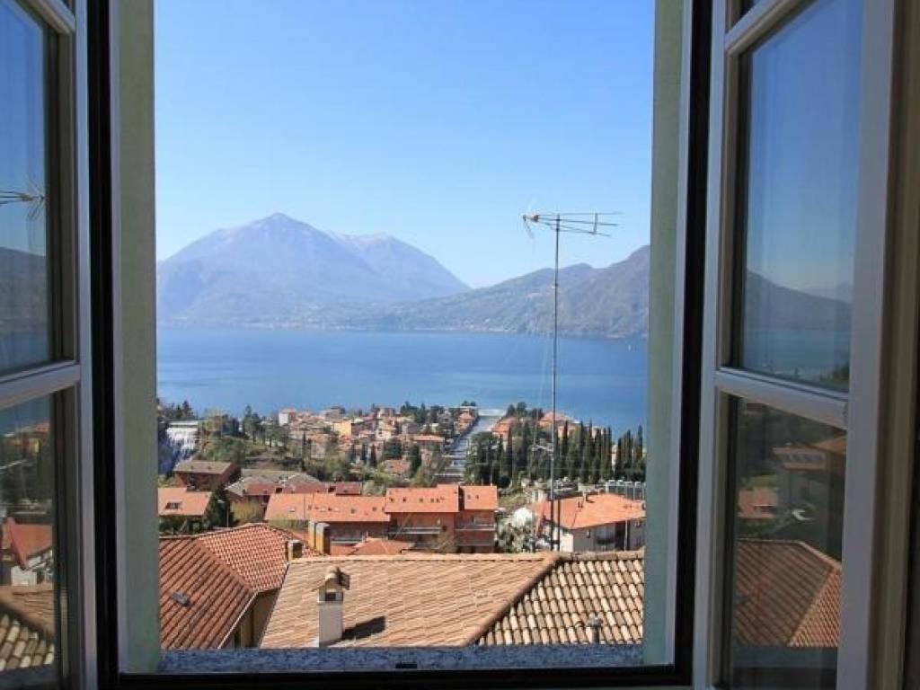 Apartment Magical House On The Lake Of Como Bellano