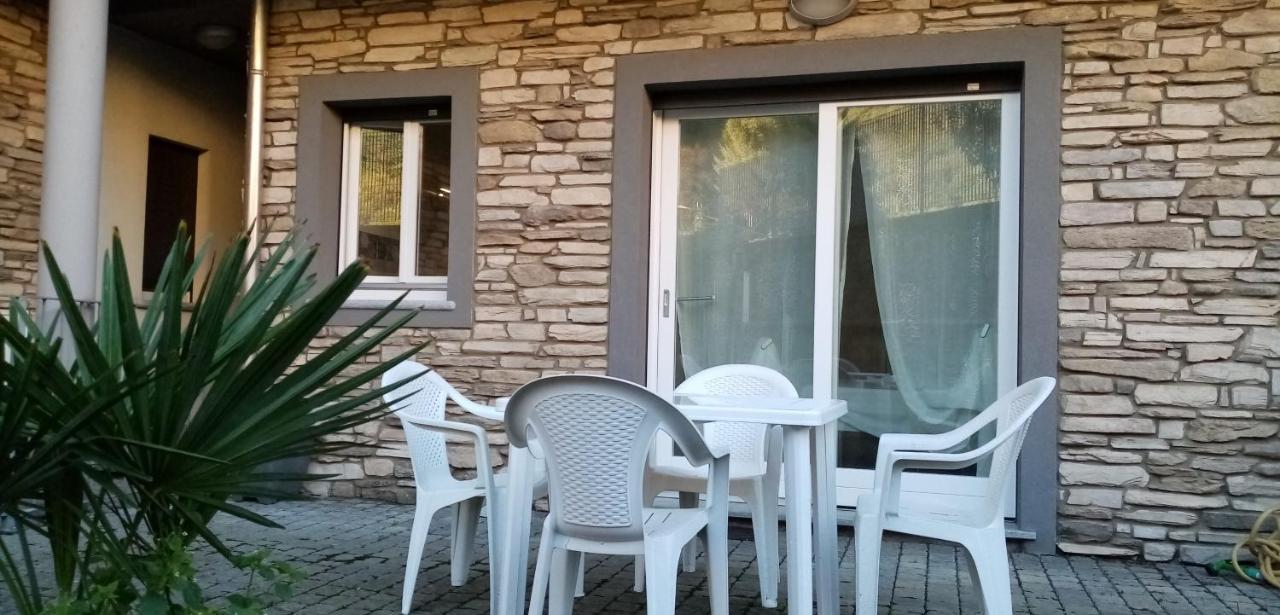 Alessandra Supervacanza House - Ferienhaus Domaso