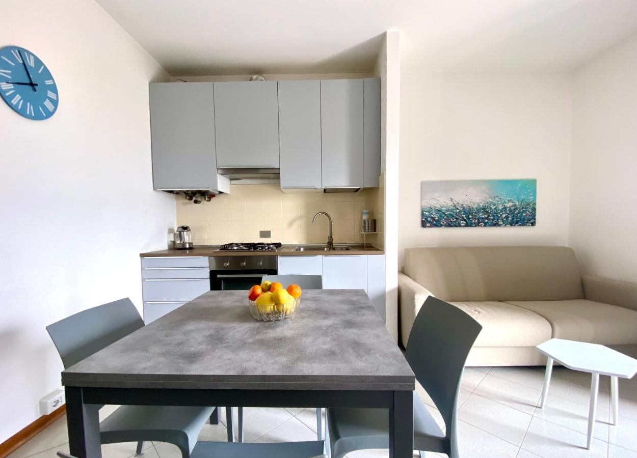 Regina Di Apartment Dongo