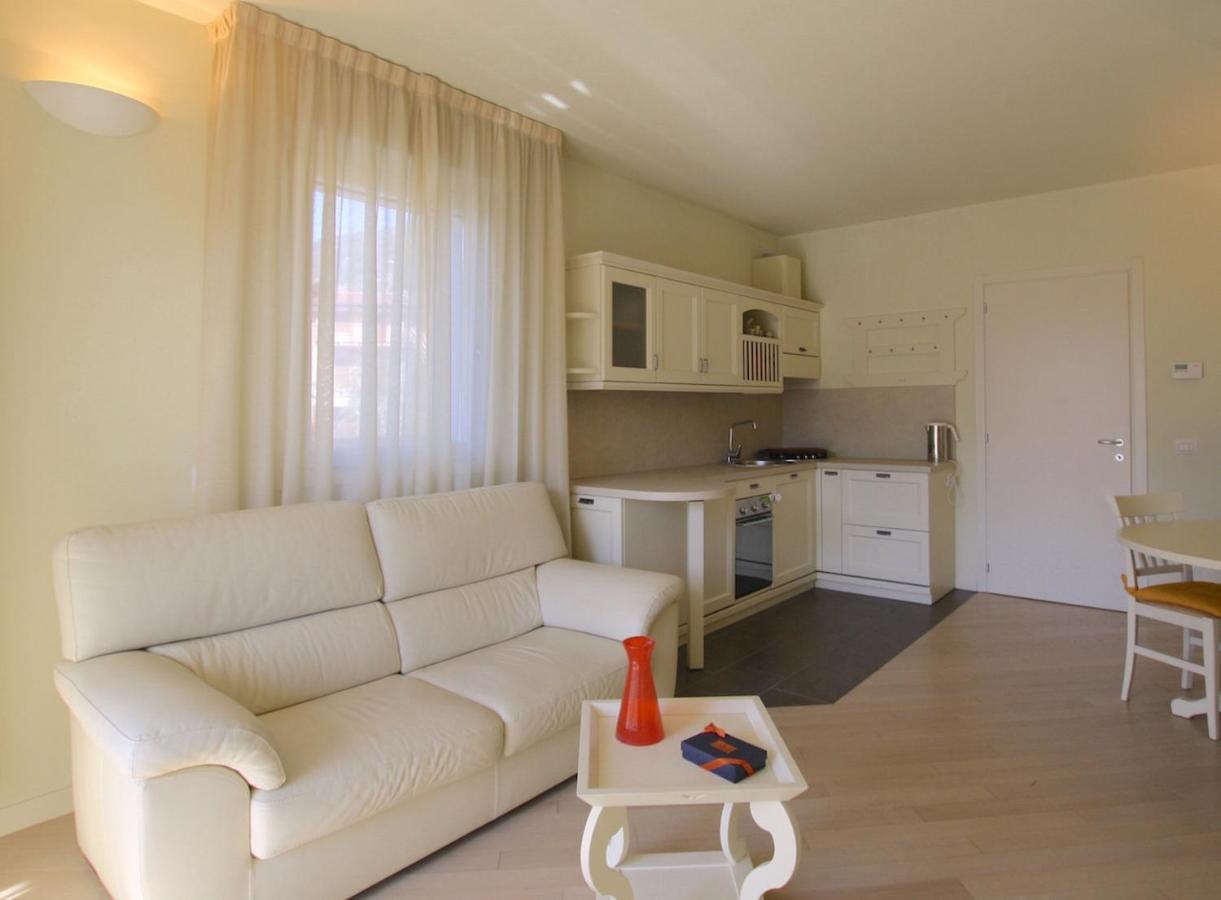New Moon Apartment Tremezzo