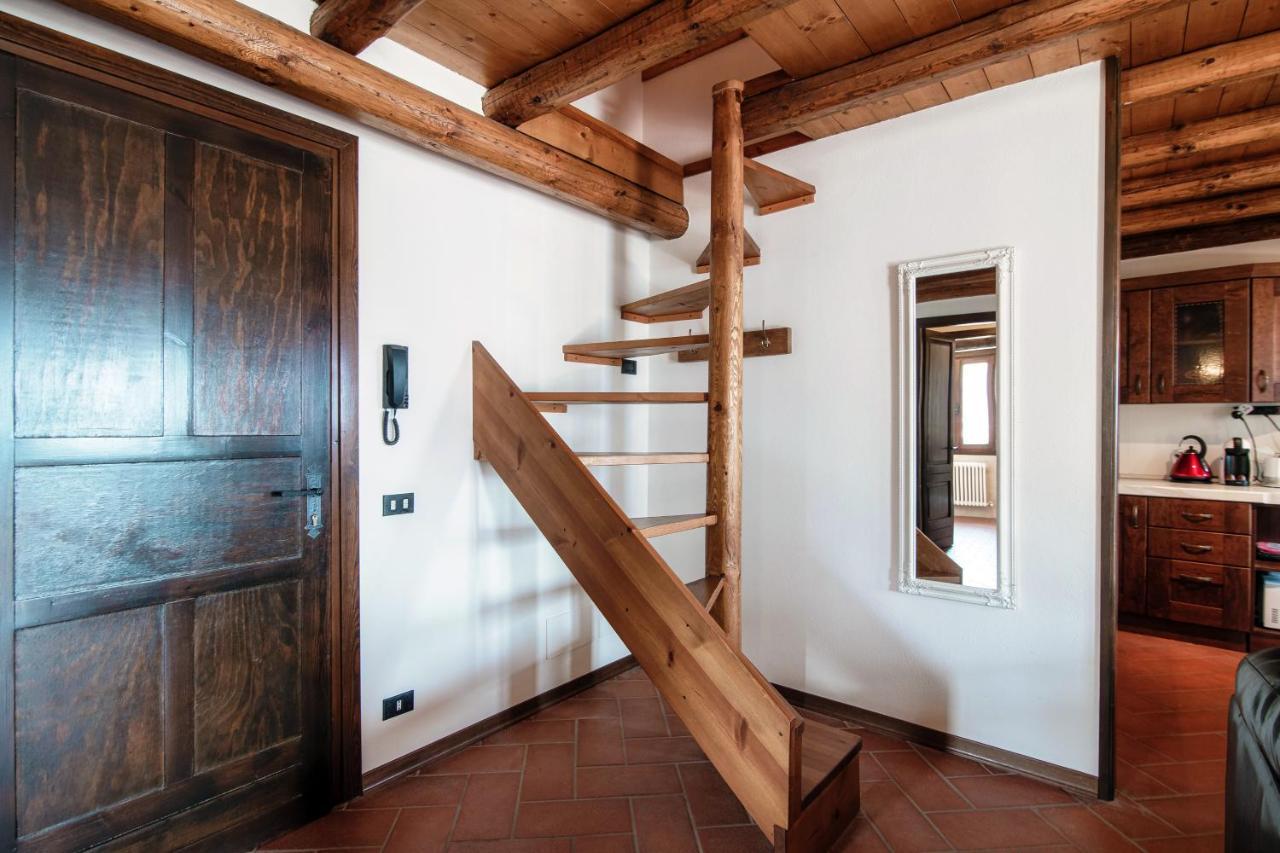 Apartment Vista Argegno - By Myhomeincomo