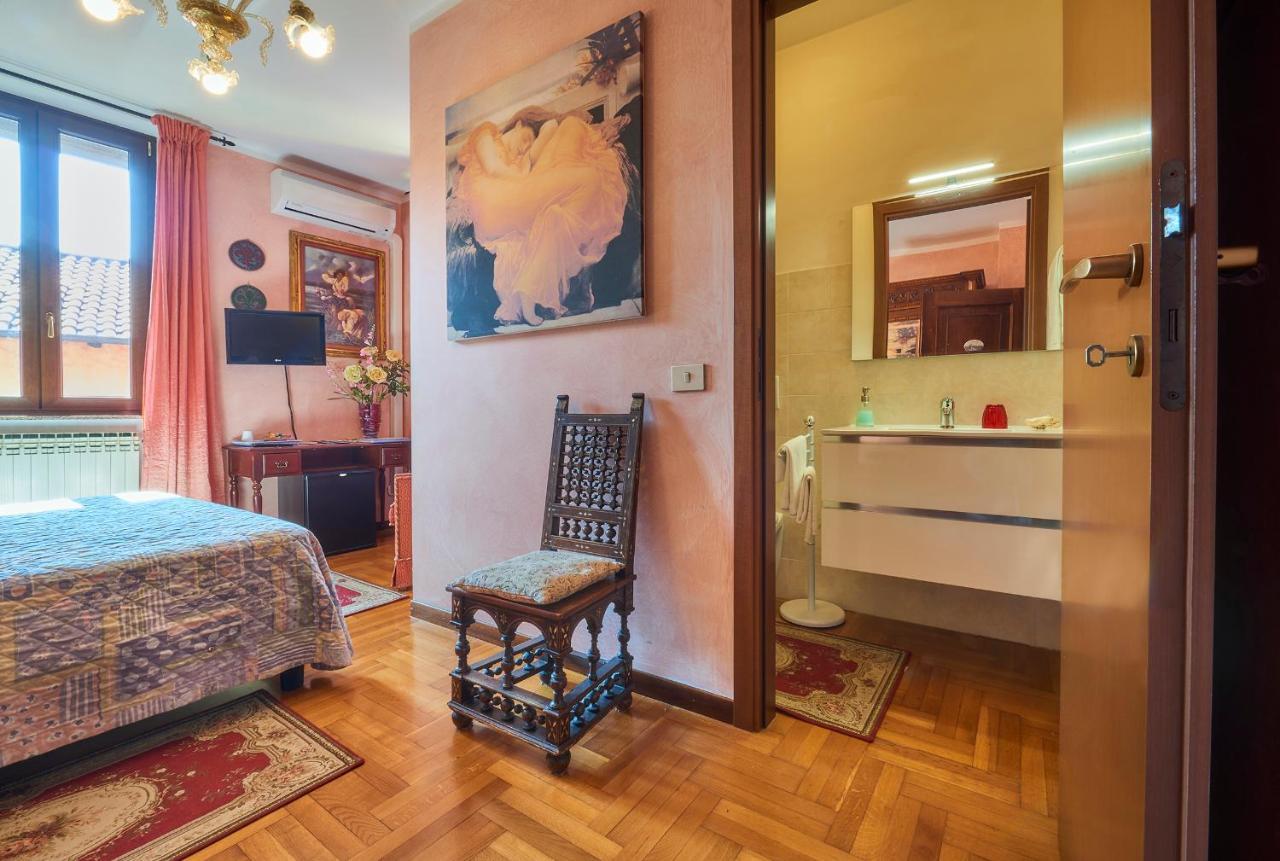 Bed & Breakfast - Foresteria - Frontelago 2*